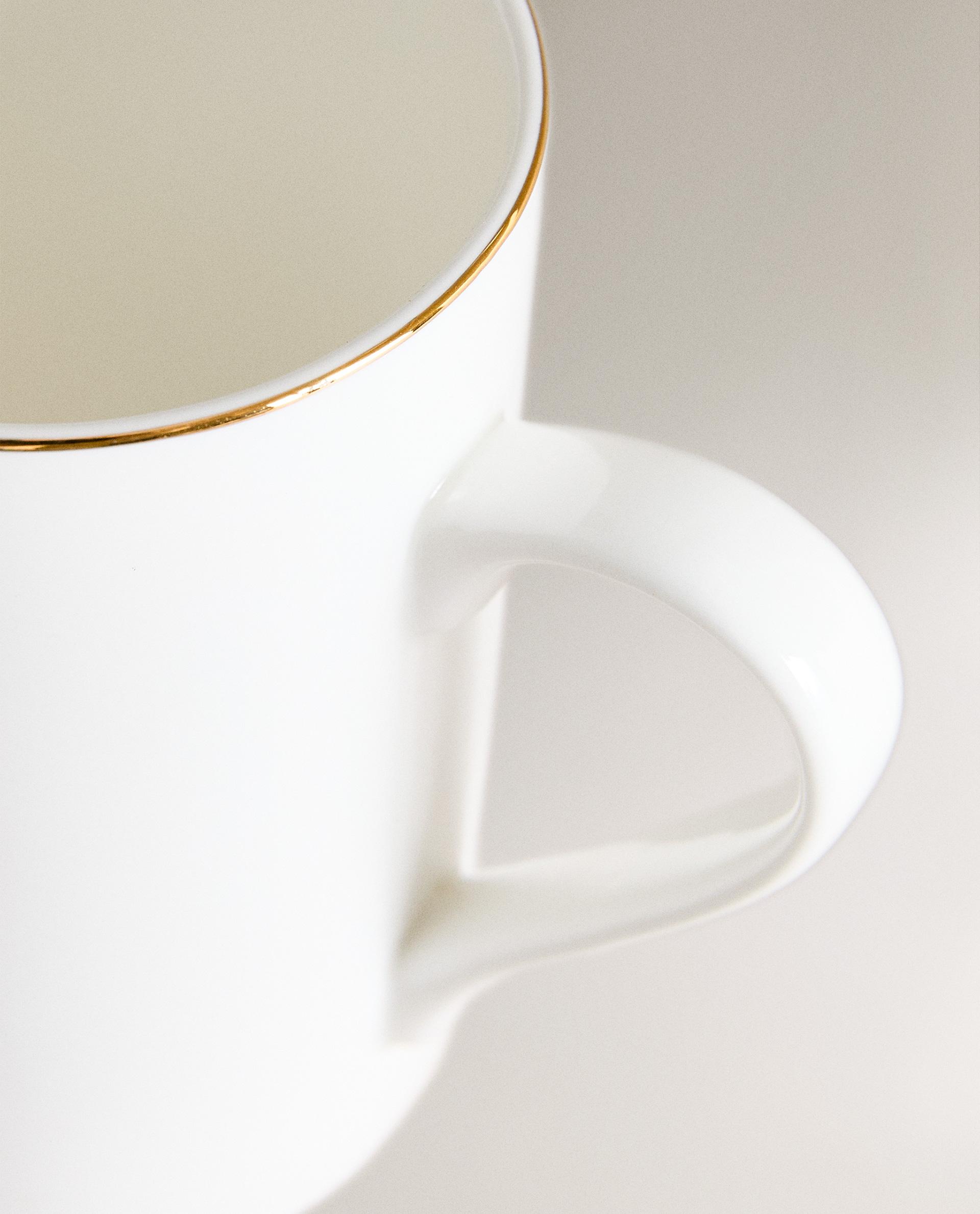 RIMMED BONE CHINA MUG