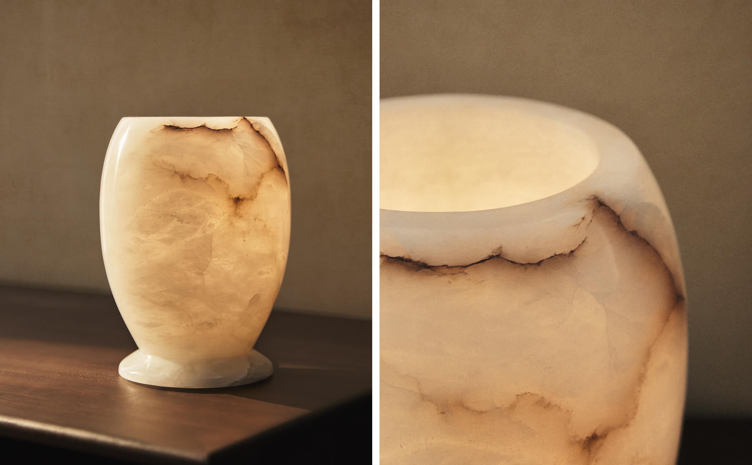 ALABASTER TABLE LAMP