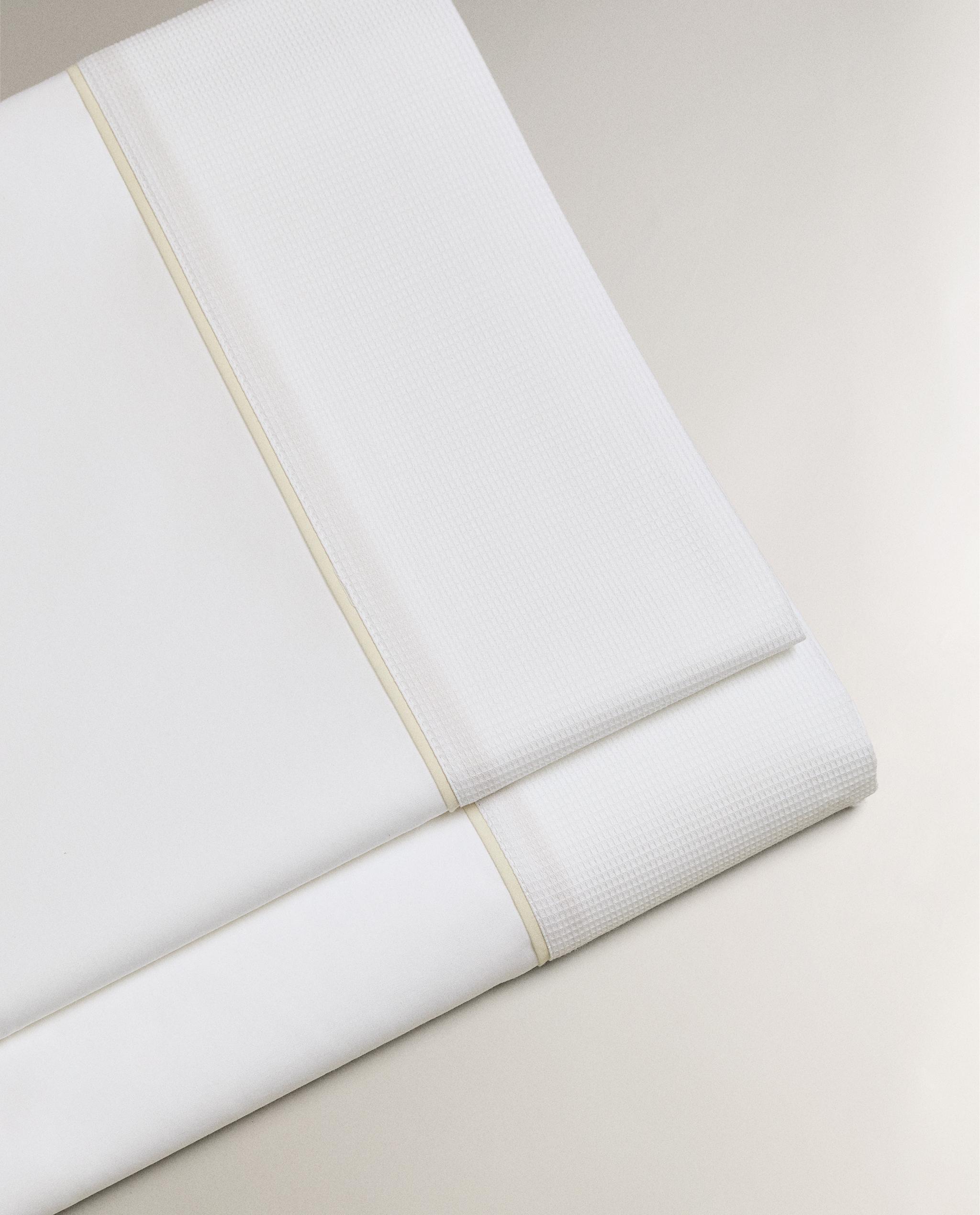 ピケ パイピング フラットシーツ | Zara Home 日本/Japan