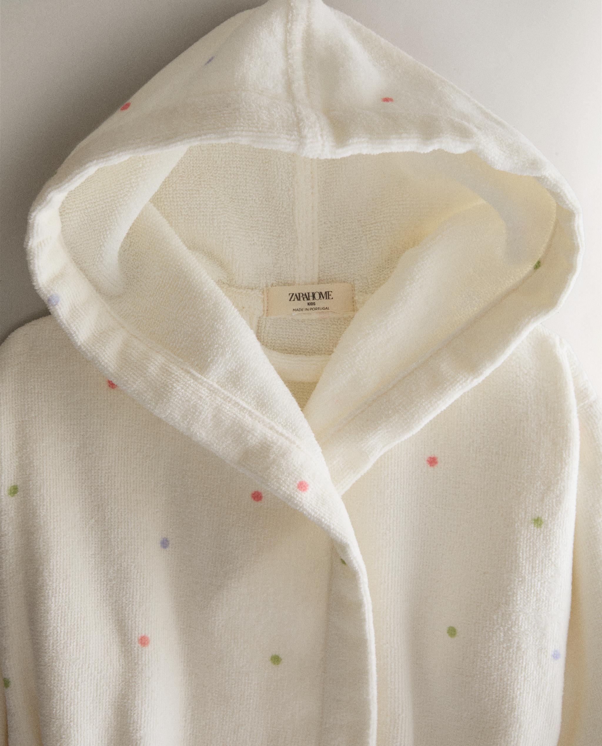 KIDS' VELOUR POLKA DOT BATHROBE product thumbnail 4
