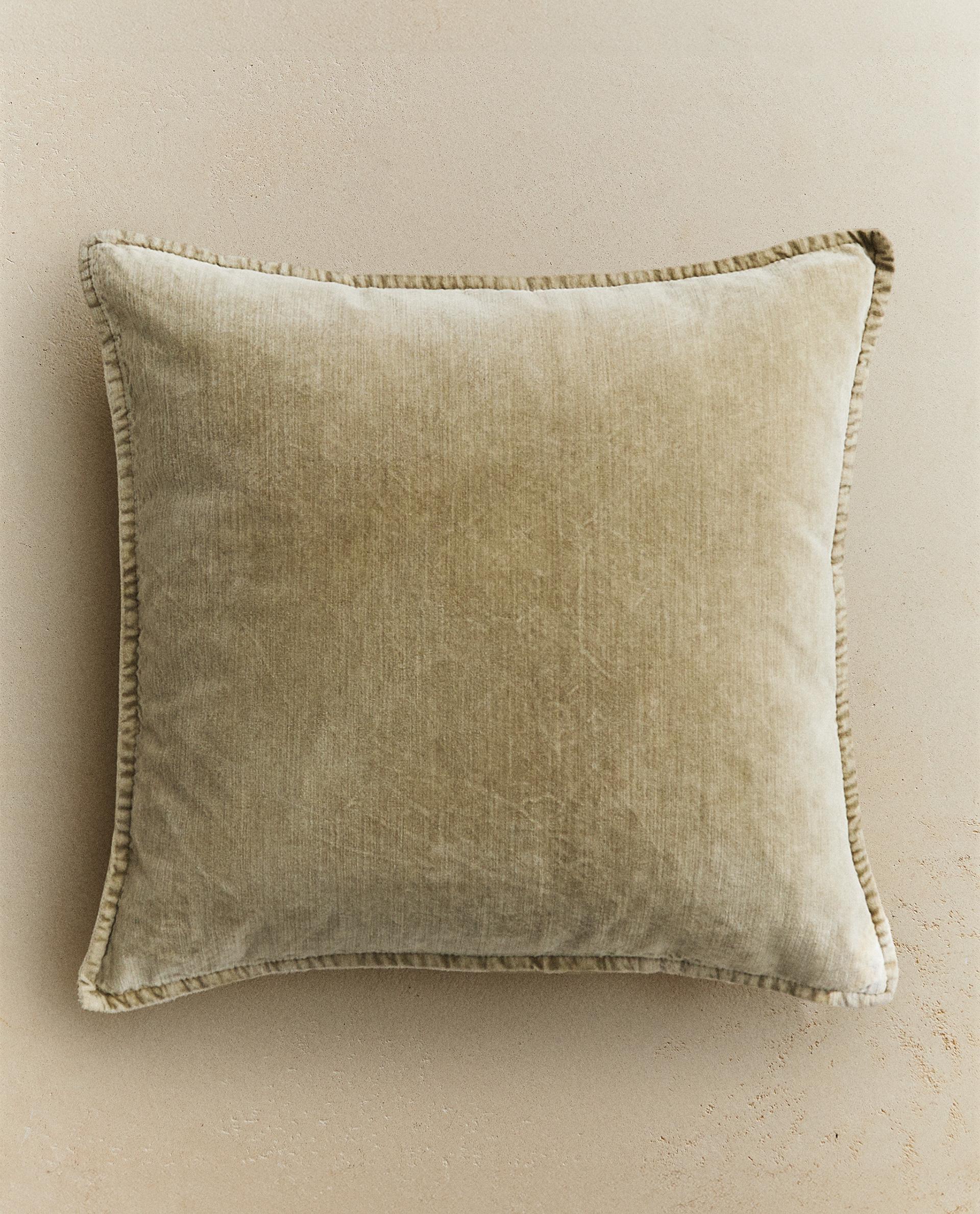 ベルベット クッションカバー | Zara Home 日本/Japan