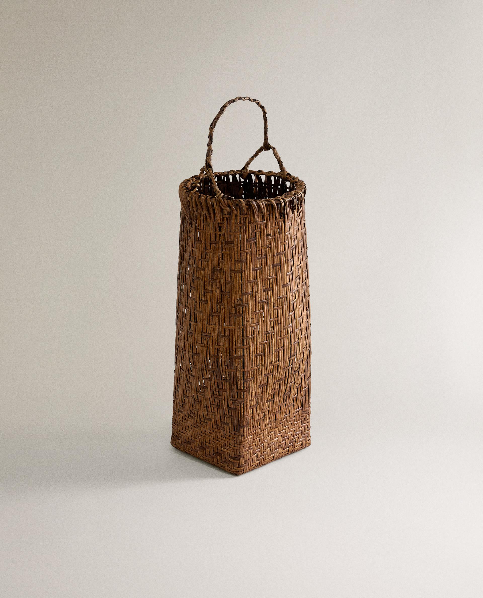 RATTAN UMBRELLA STAND