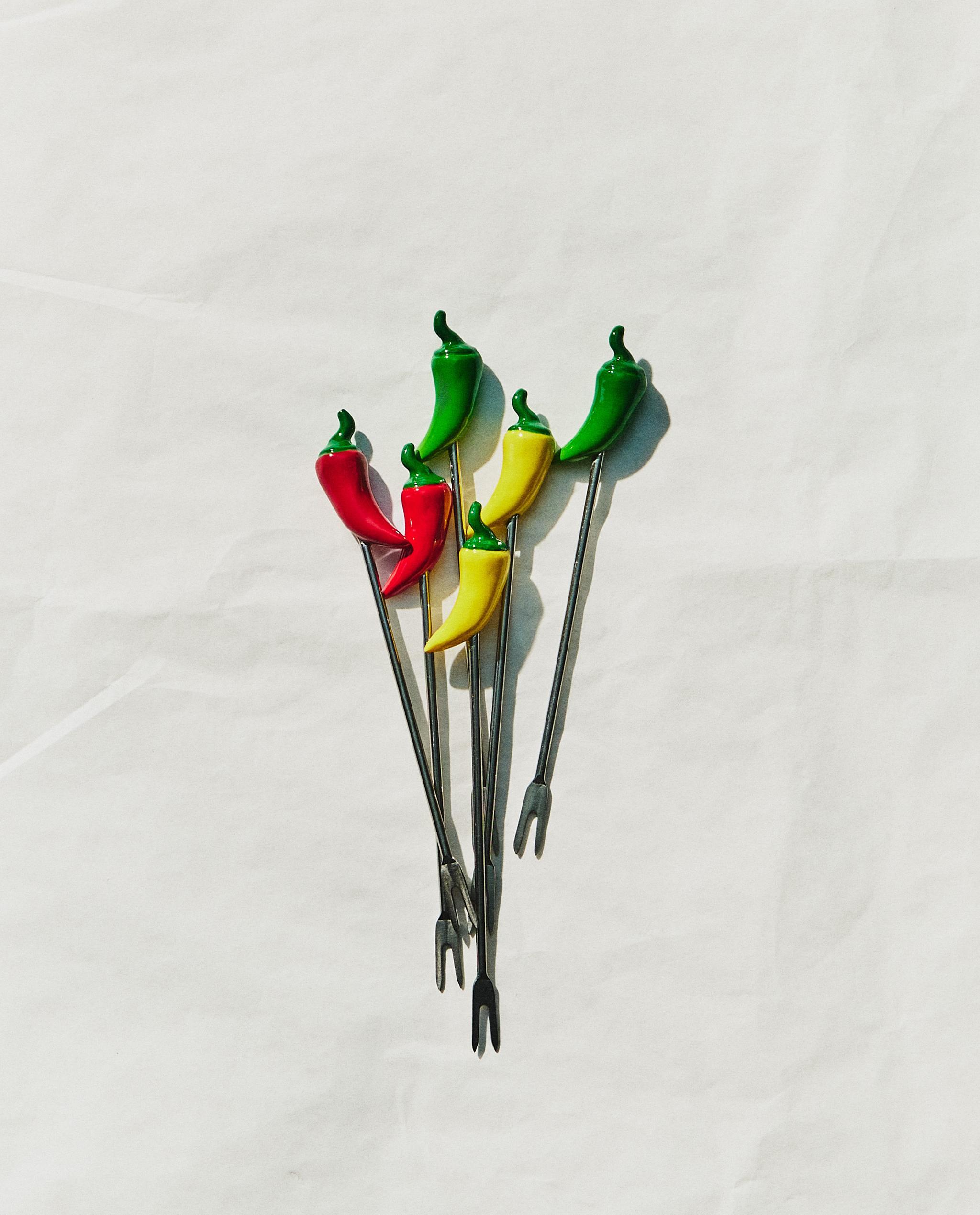 PACK OF CHILLI PEPPER COCKTAIL PICKS product thumbnail 10