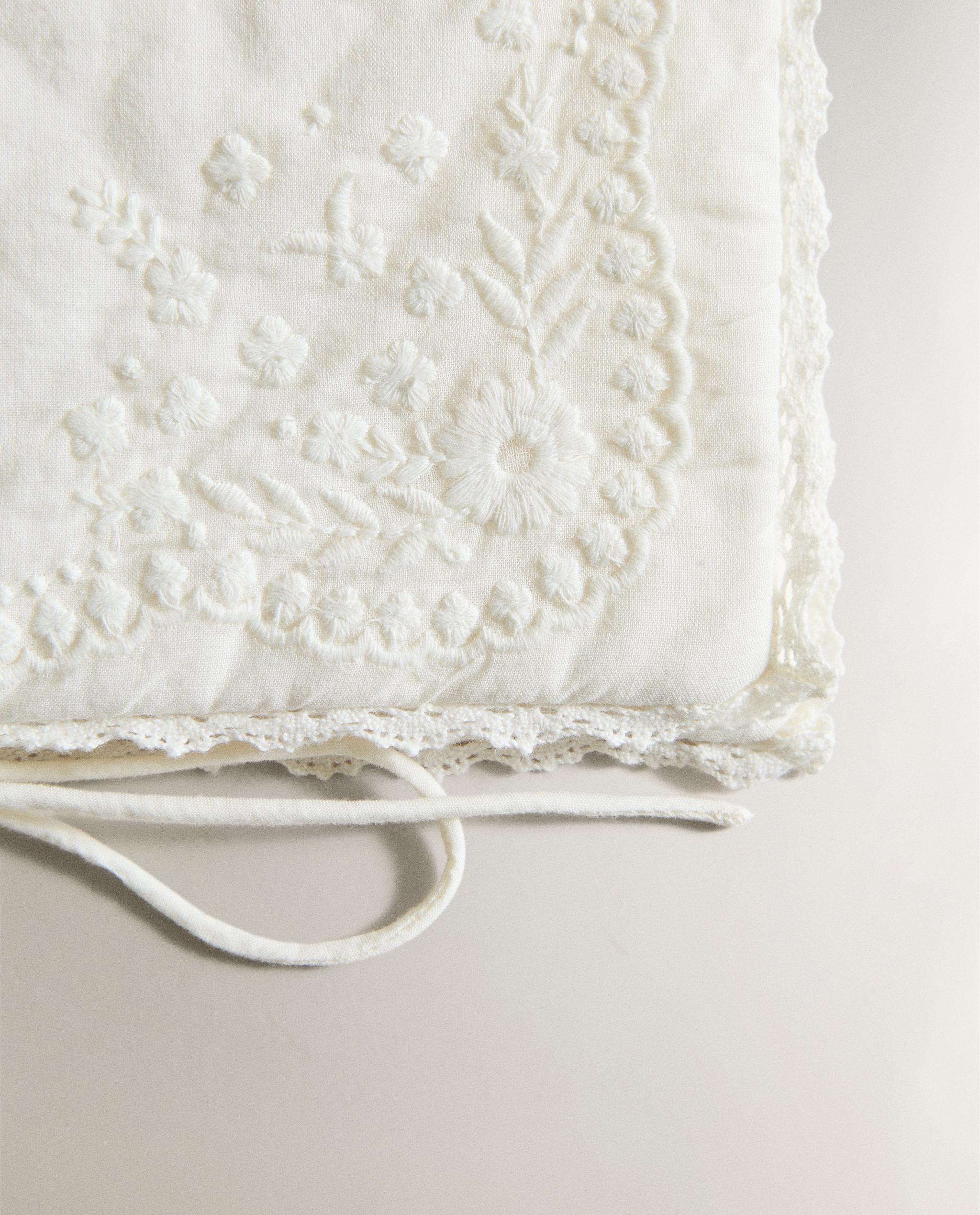 EMBROIDERED COTTON EYE MASK AND BAG SET product thumbnail 5