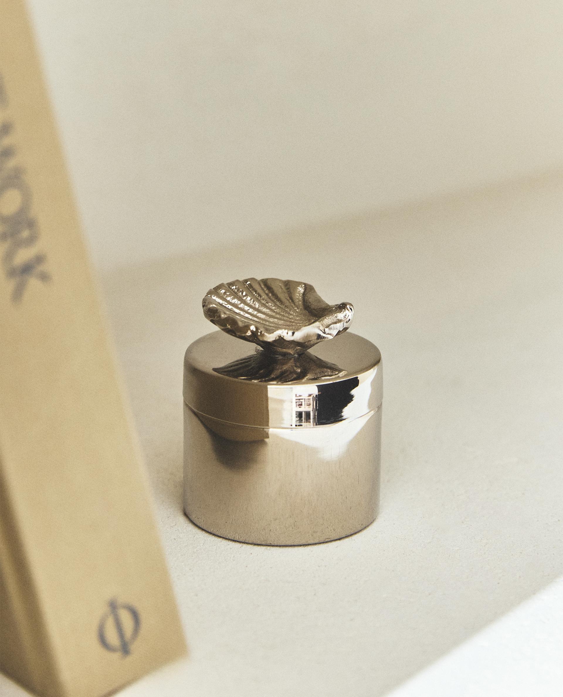 低価格 ROUND of States United Home Zara | SHELL A WITH BOX METAL 小物入れ