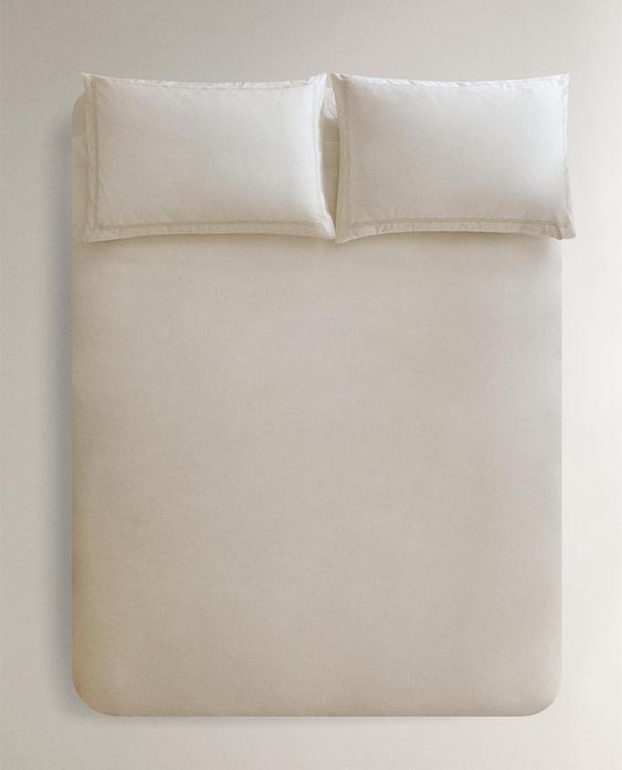 COTTON SATEEN DUVET COVER WITH TRIM (300 THREAD COUNT) COTTON SATEEN DUVET COVER WITH TRIM (300 THREAD COUNT)