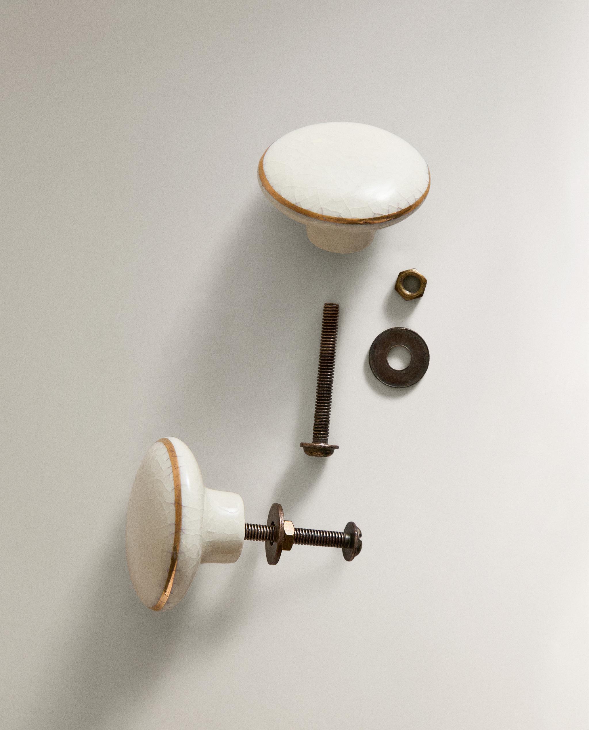 PACK OF ROUND CERAMIC DOOR KNOBS (PACK OF 2) product thumbnail 7