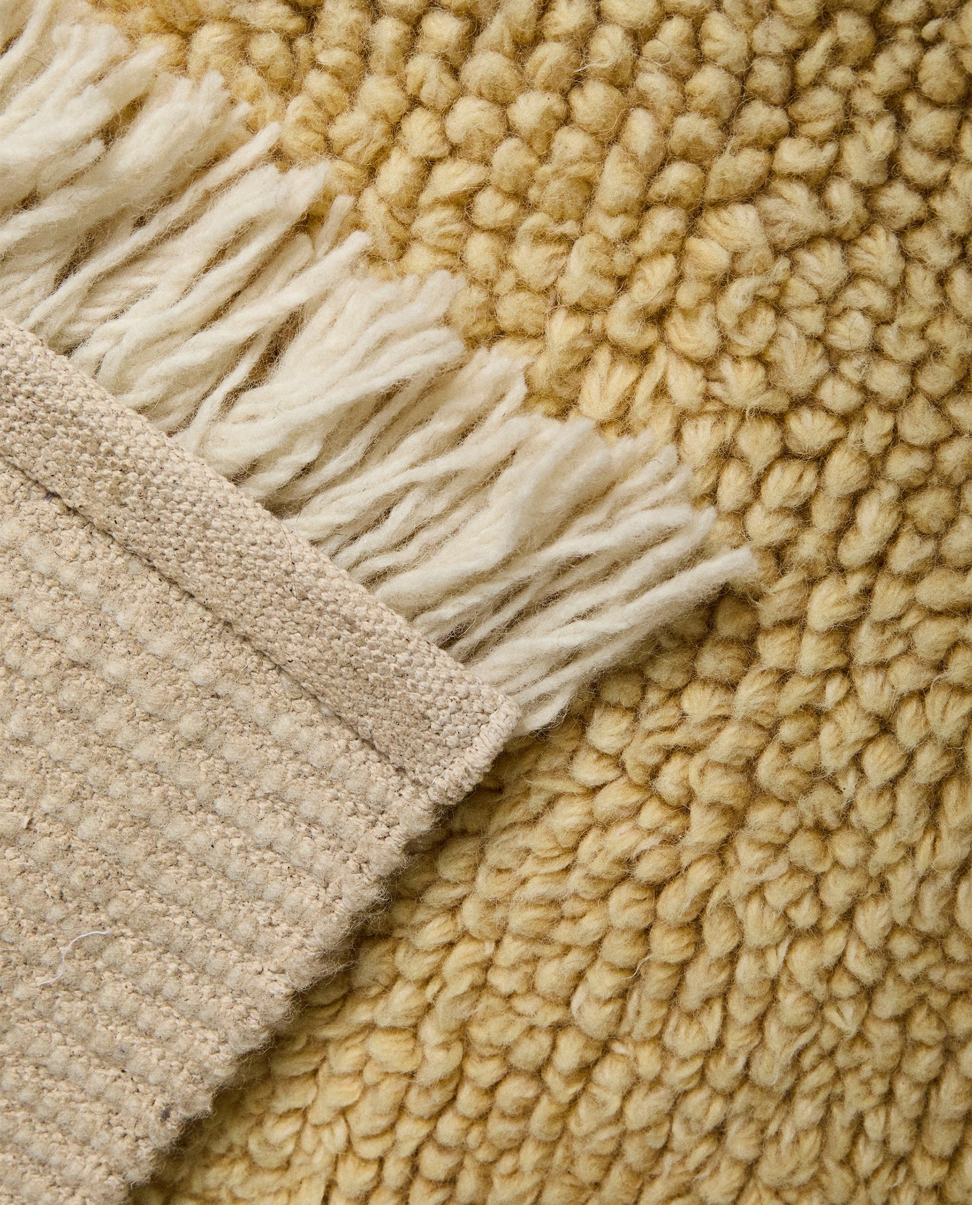 WOOL RUG product thumbnail 12