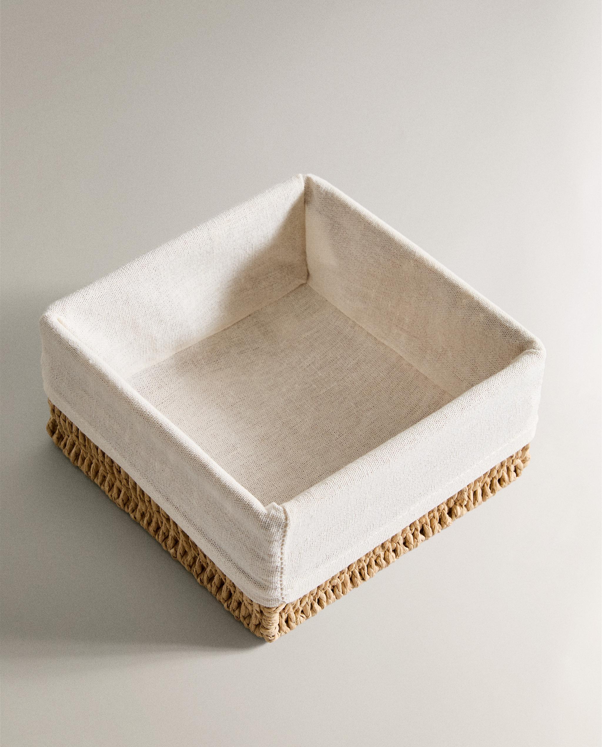 SQUARE BASKET WITH COTTON LINING product thumbnail 4
