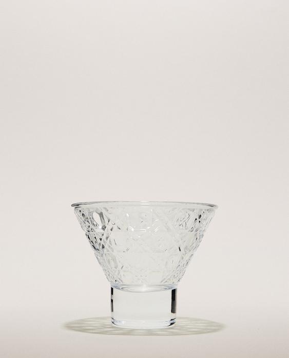 فنجان تحلية زجاج بتصميم بارز