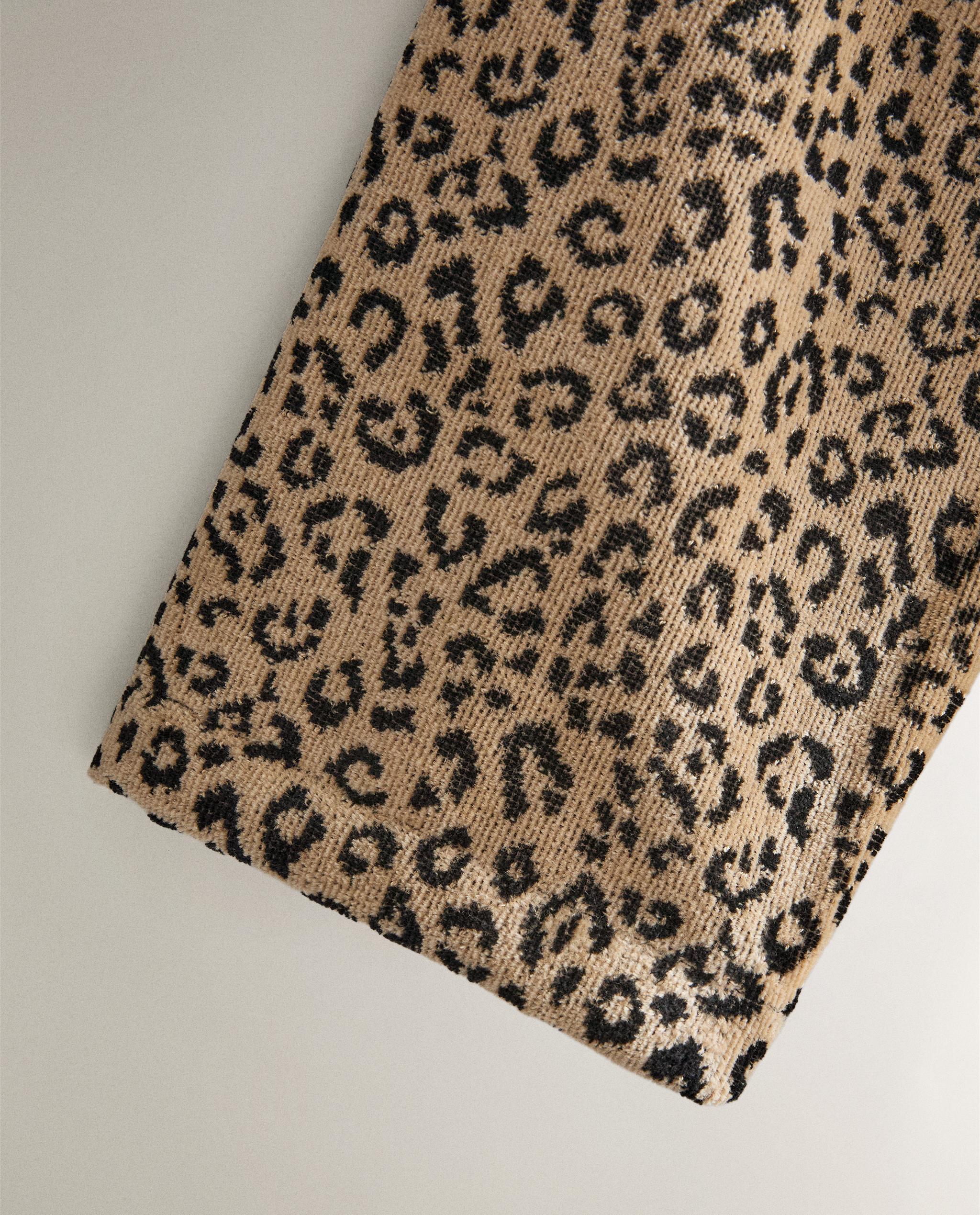 ANIMAL PRINT VELOUR DRESSING GOWN product thumbnail 3