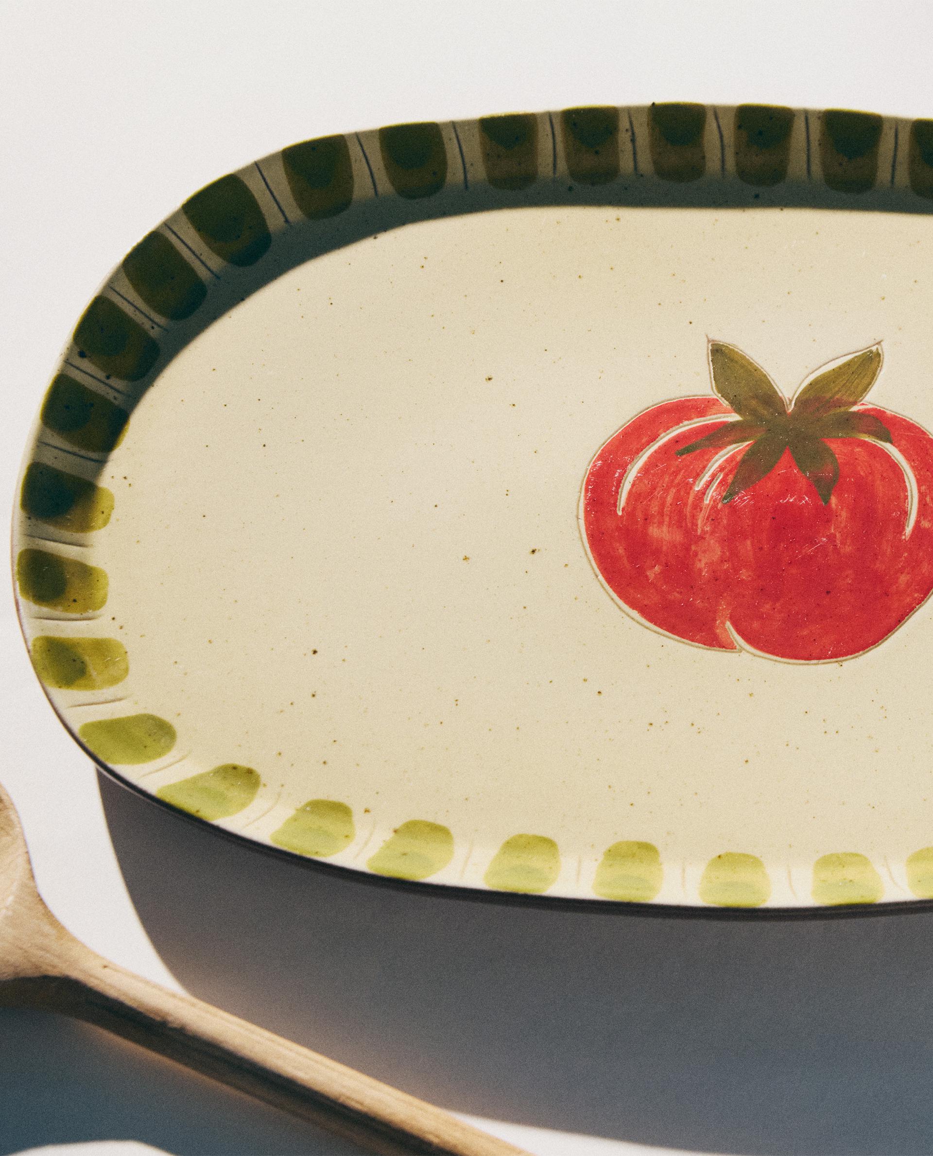 SERVING DISHES AND CUTLERY product thumbnail 7
