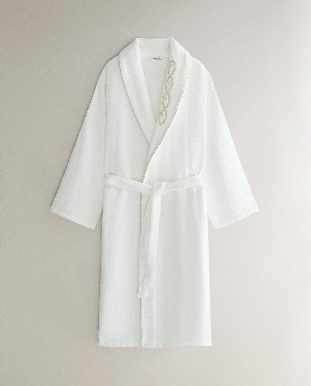 DRESSING GOWN WITH PLANT EMBROIDERY
