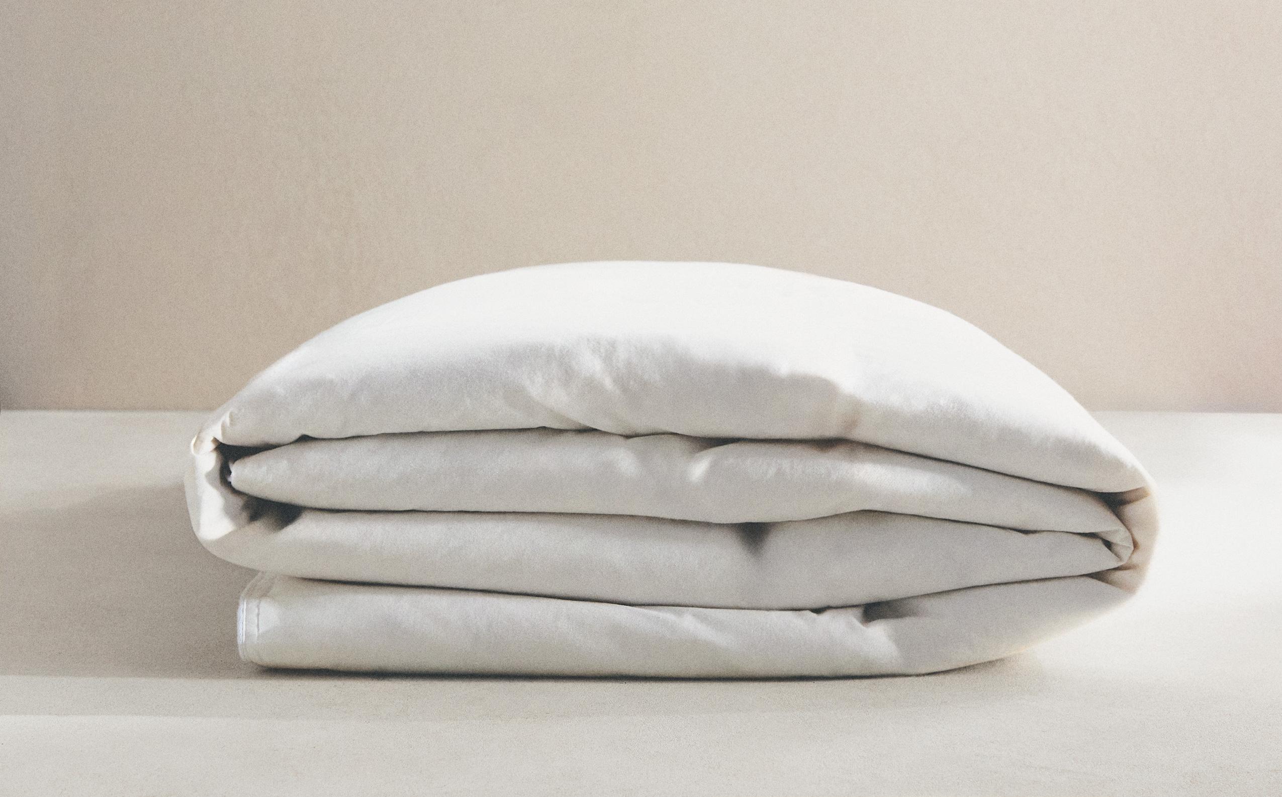 DOWN DUVET FILLING (170 GXM²) product thumbnail 8