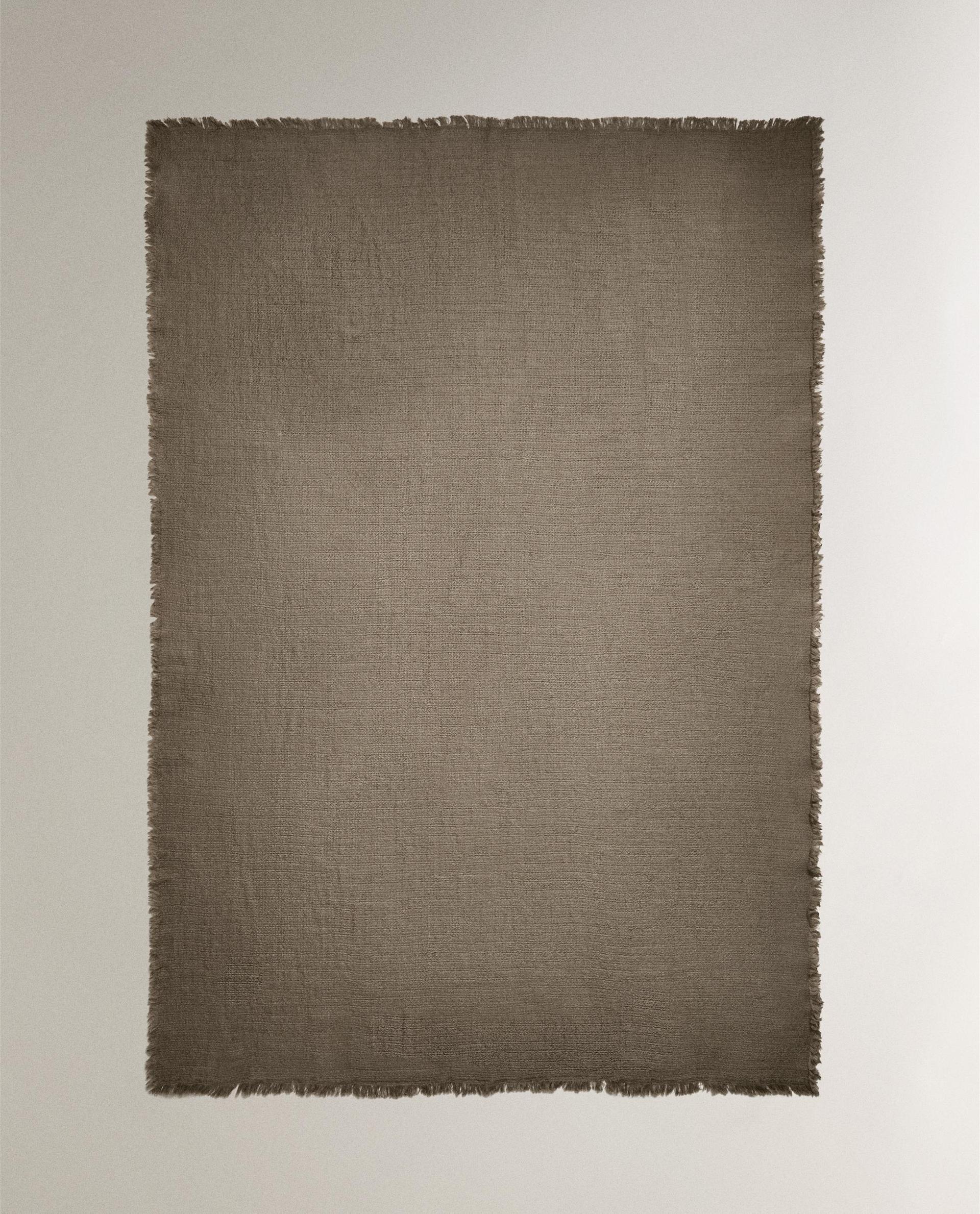 WOLLEDECKE WOLLEDECKE