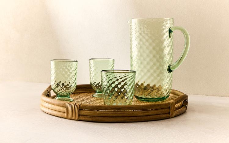 WAVY ACRYLIC GLASSWARE SET