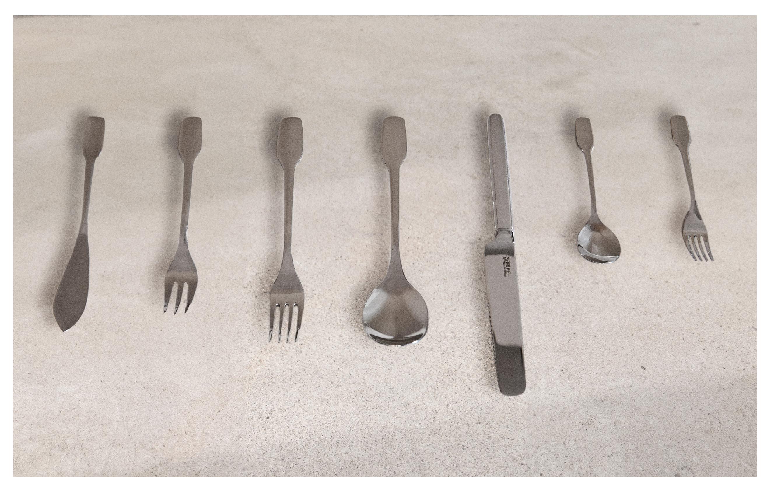 CUTLERY 01