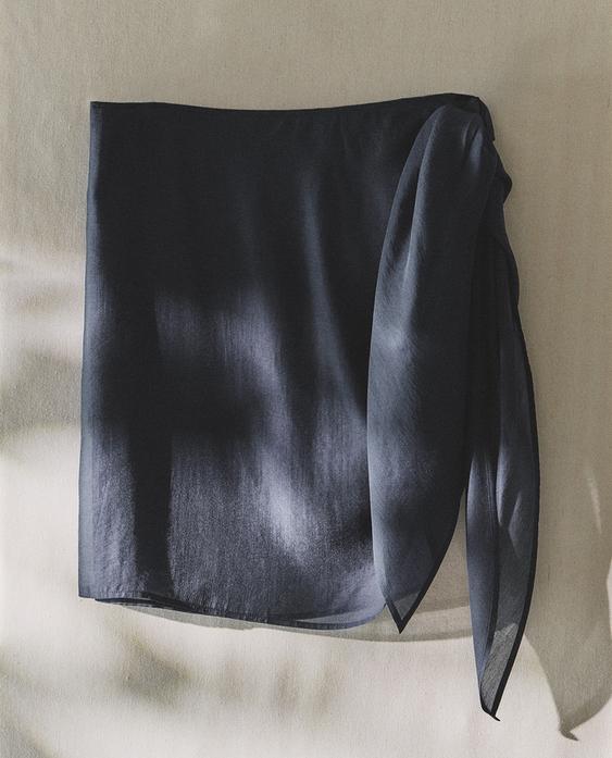 SEMI-SHEER SHORT BEACH SARONG SEMI-SHEER SHORT BEACH SARONG