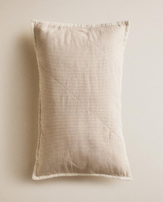 KIDS' STRIPED QUILTED COTTON CUSHION COVER KIDS' STRIPED QUILTED COTTON CUSHION COVER