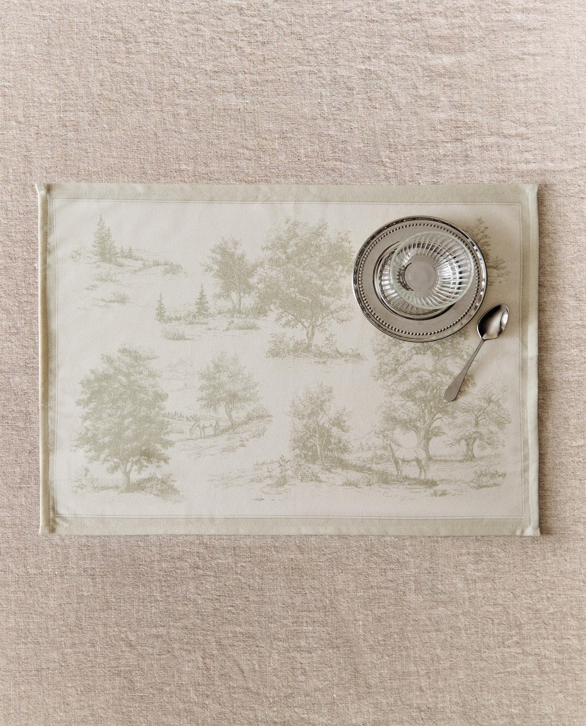 SET OF TOILE DE JOUY HORSE PRINT PLACEMATS (SET OF 2) SET OF TOILE DE JOUY HORSE PRINT PLACEMATS (SET OF 2)