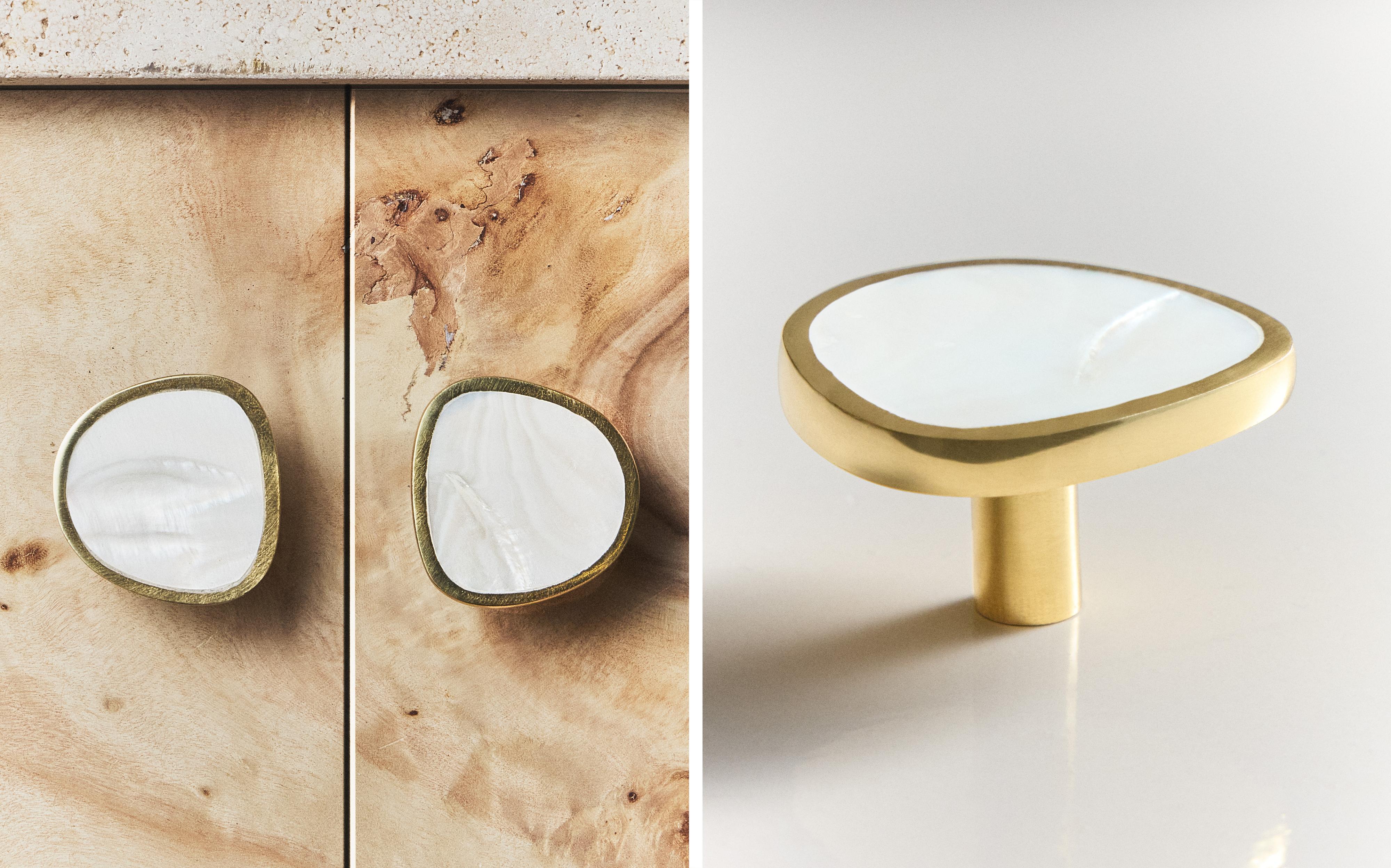 PACK OF IRREGULAR MOTHER-OF-PEARL DOOR KNOBS (PACK OF 2) product thumbnail 6