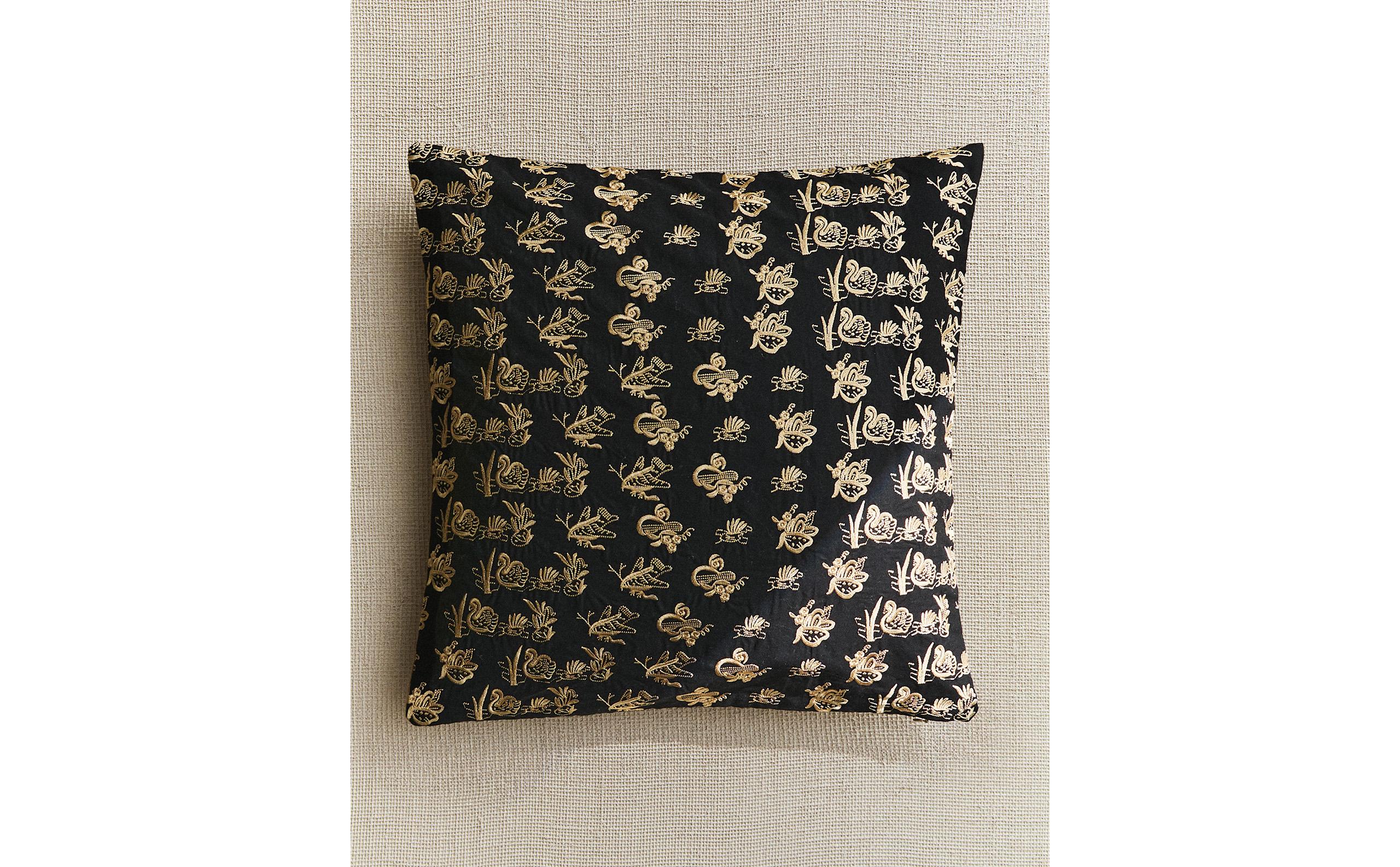 クッションカバー ZARAHOME  Cushion Cover 無地 クッションカバー | Zara Home 日本/Japan