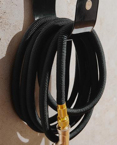 GARDEN HOSE AND WATERING GUN