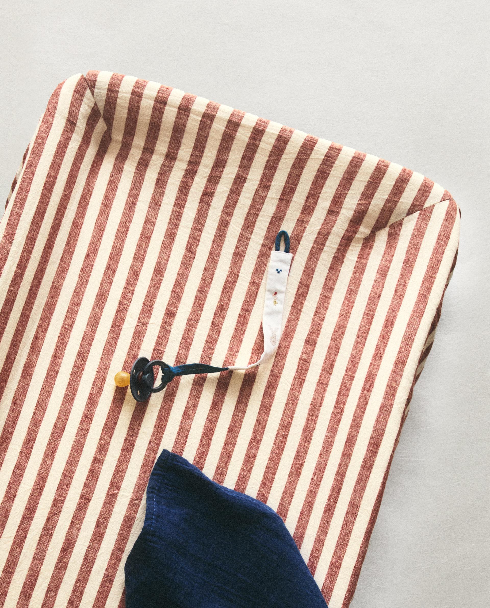 STRIPED LINEN AND COTTON BABY CHANGING MAT COVER product thumbnail 10