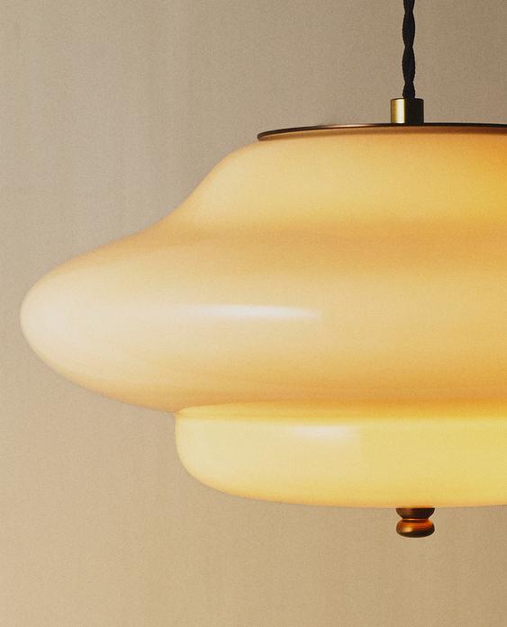 GROSSE DECKENLAMPE AUS GLAS