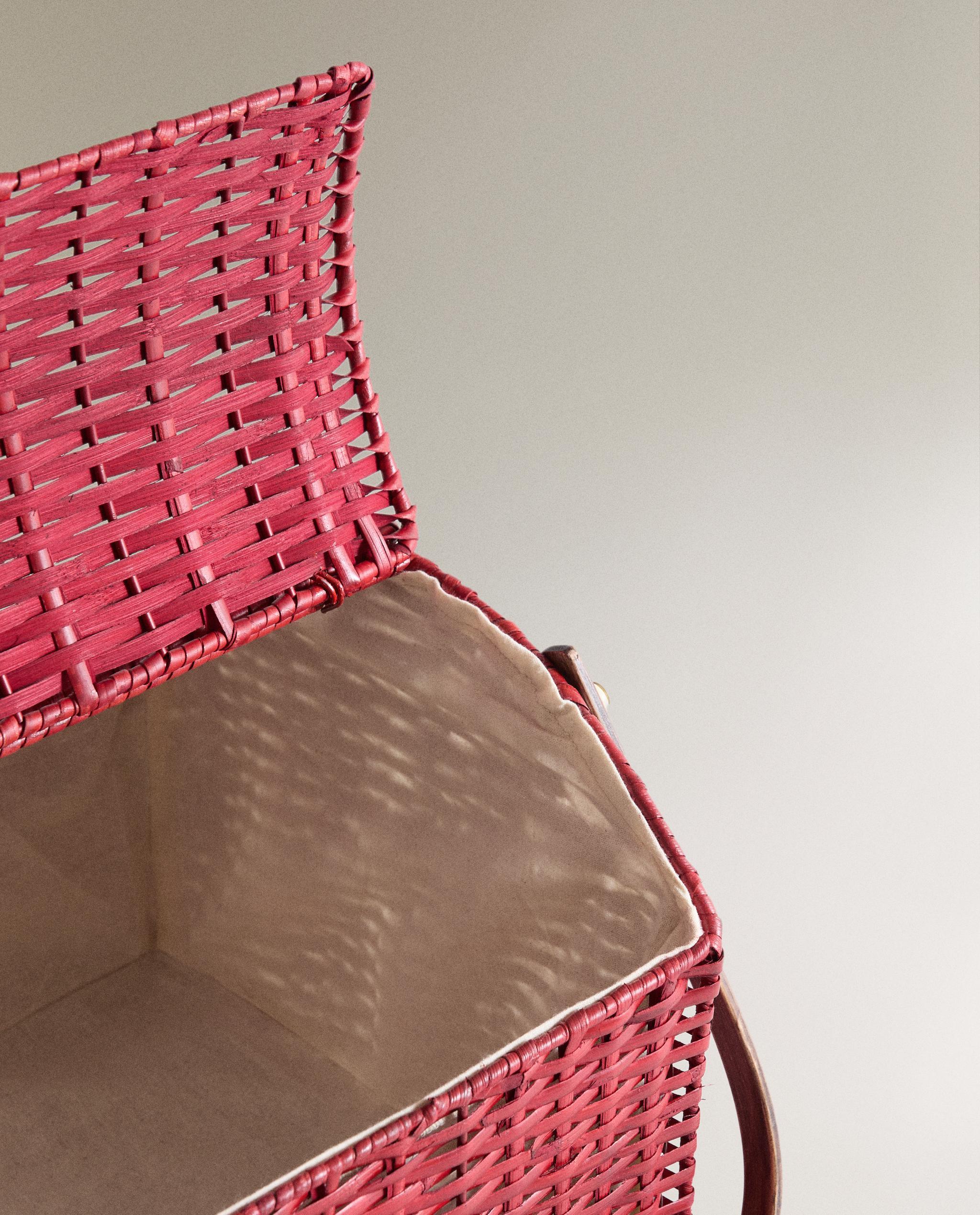 RATTAN PICNIC BASKET product thumbnail 2
