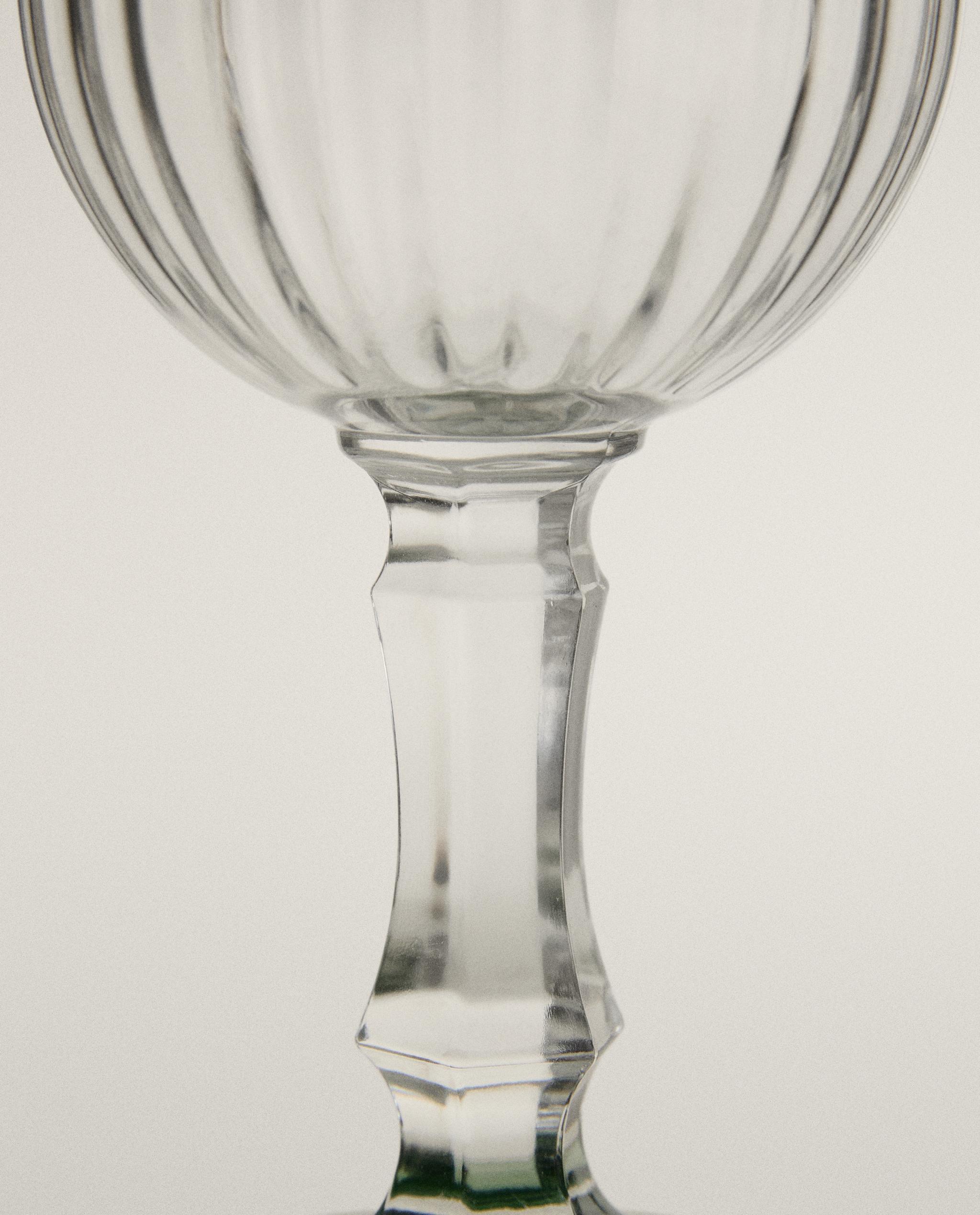 TUMBLER SET WITH RAISED DESIGN AND COLOURED BASE product thumbnail 12