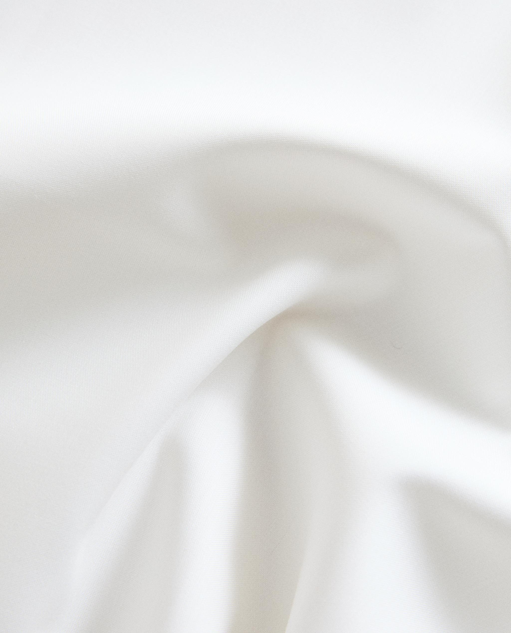 PACK OF PLANT EMBROIDERY NAPKINS (PACK OF 2) product thumbnail 3