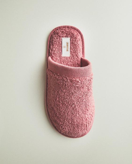 ZAPATILLA INFANTIL DESTALONADA TOALLA BAÑO