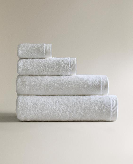 PLAIN COTTON TERRY BATH TOWEL (500 GXM²) PLAIN COTTON TERRY BATH TOWEL (500 GXM²)