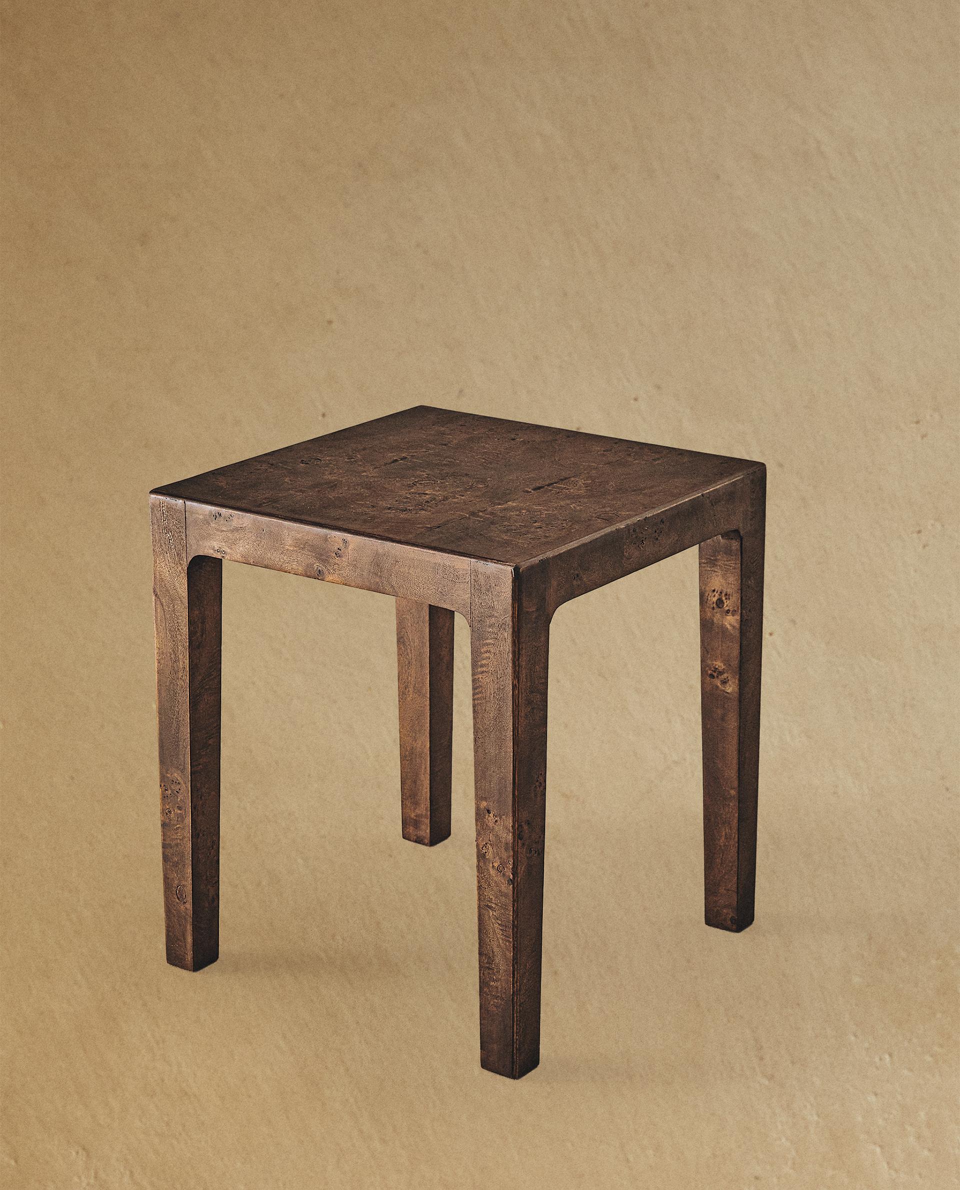 DARK WOOD SIDE TABLE