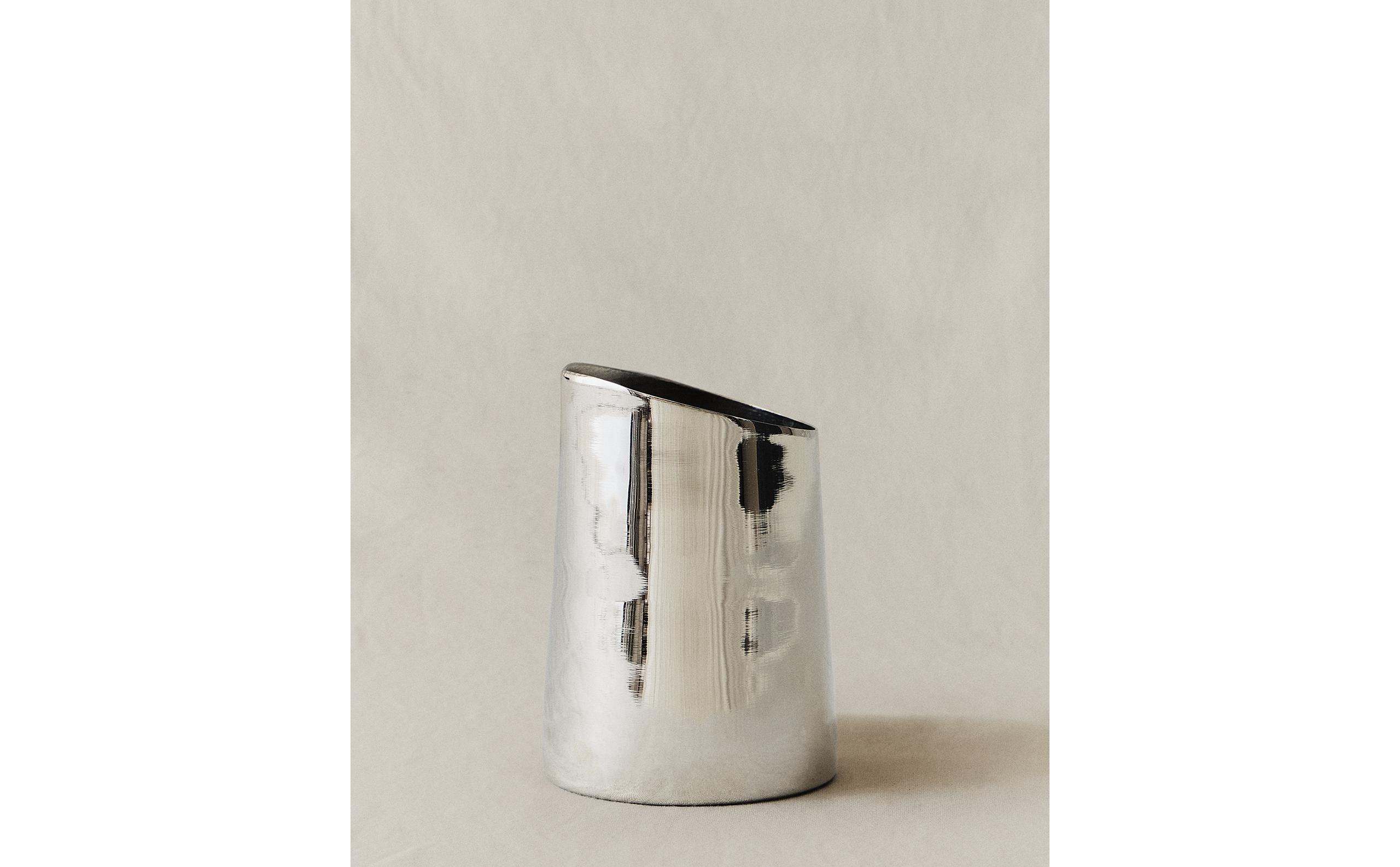 STEEL VASE product thumbnail 9