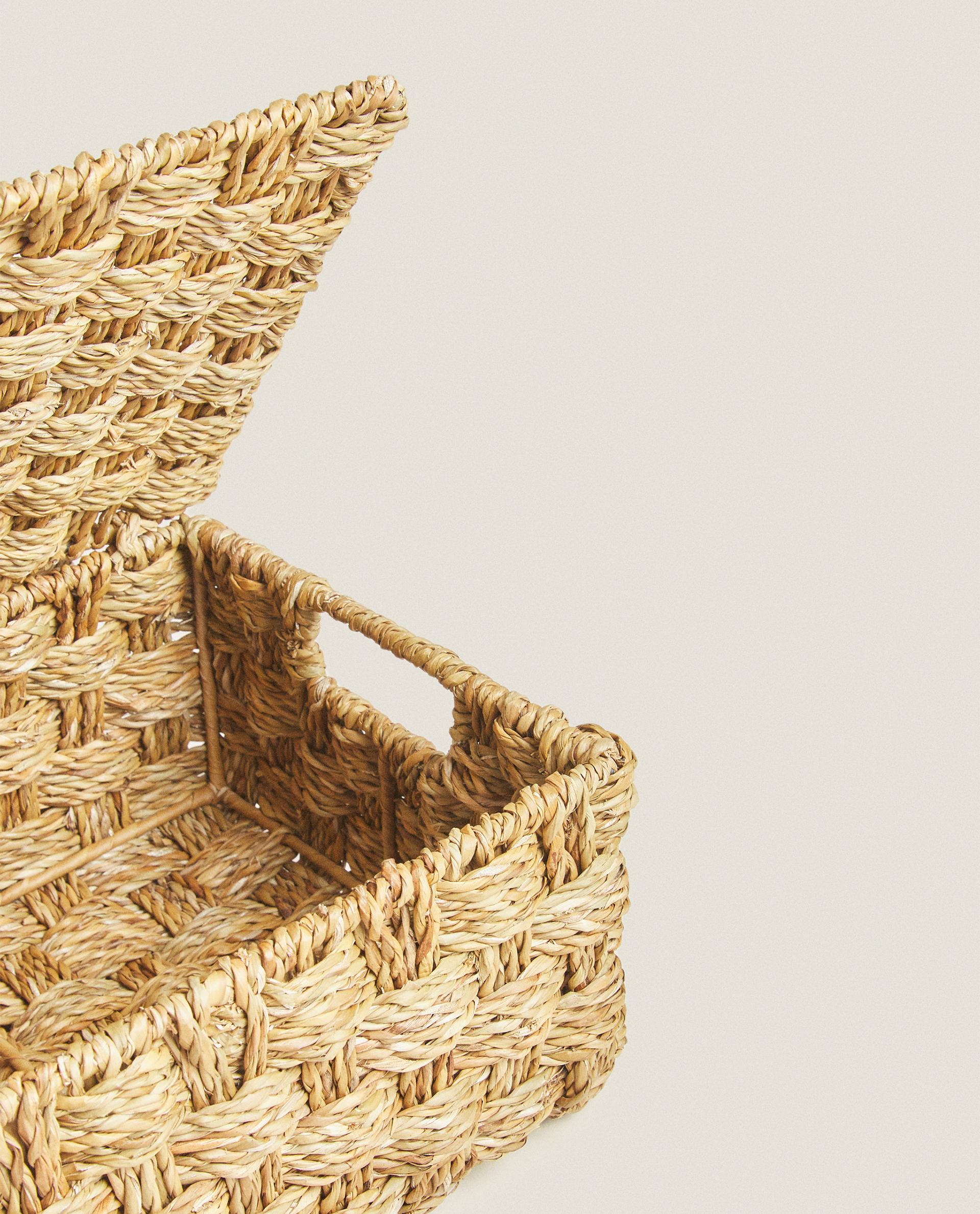 RECTANGULAR SEAGRASS BASKET WITH LID product thumbnail 14