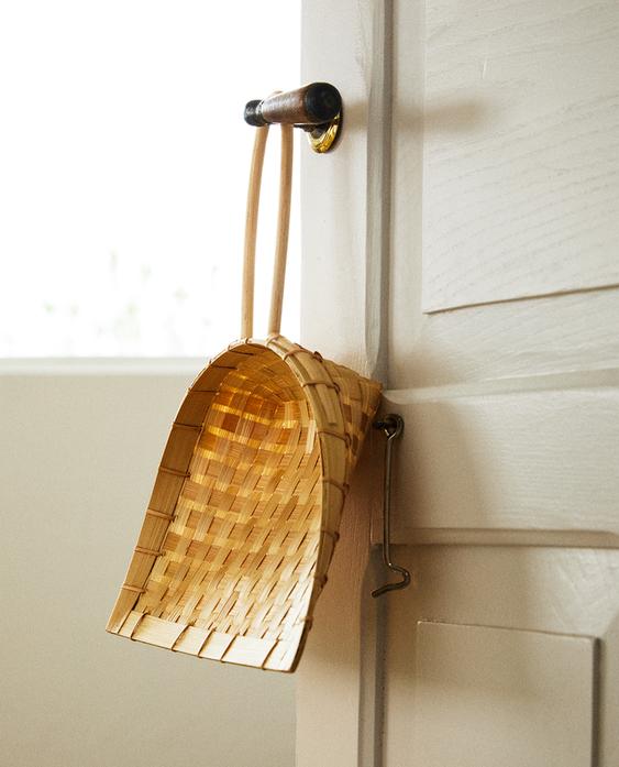 RATTAN BAMBOO DUSTPAN