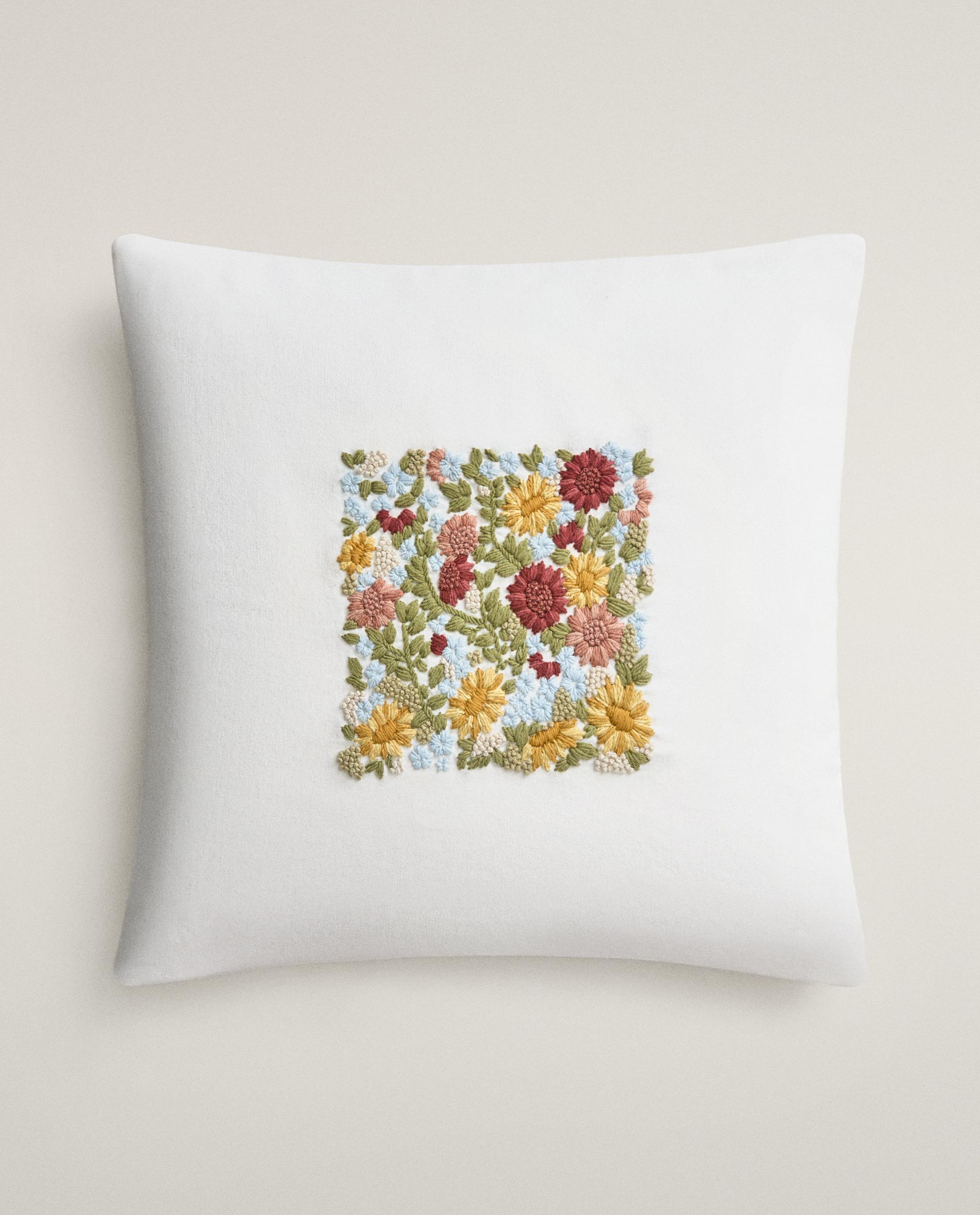 CUSHION COVER WITH FLORAL EMBROIDERY product thumbnail 8