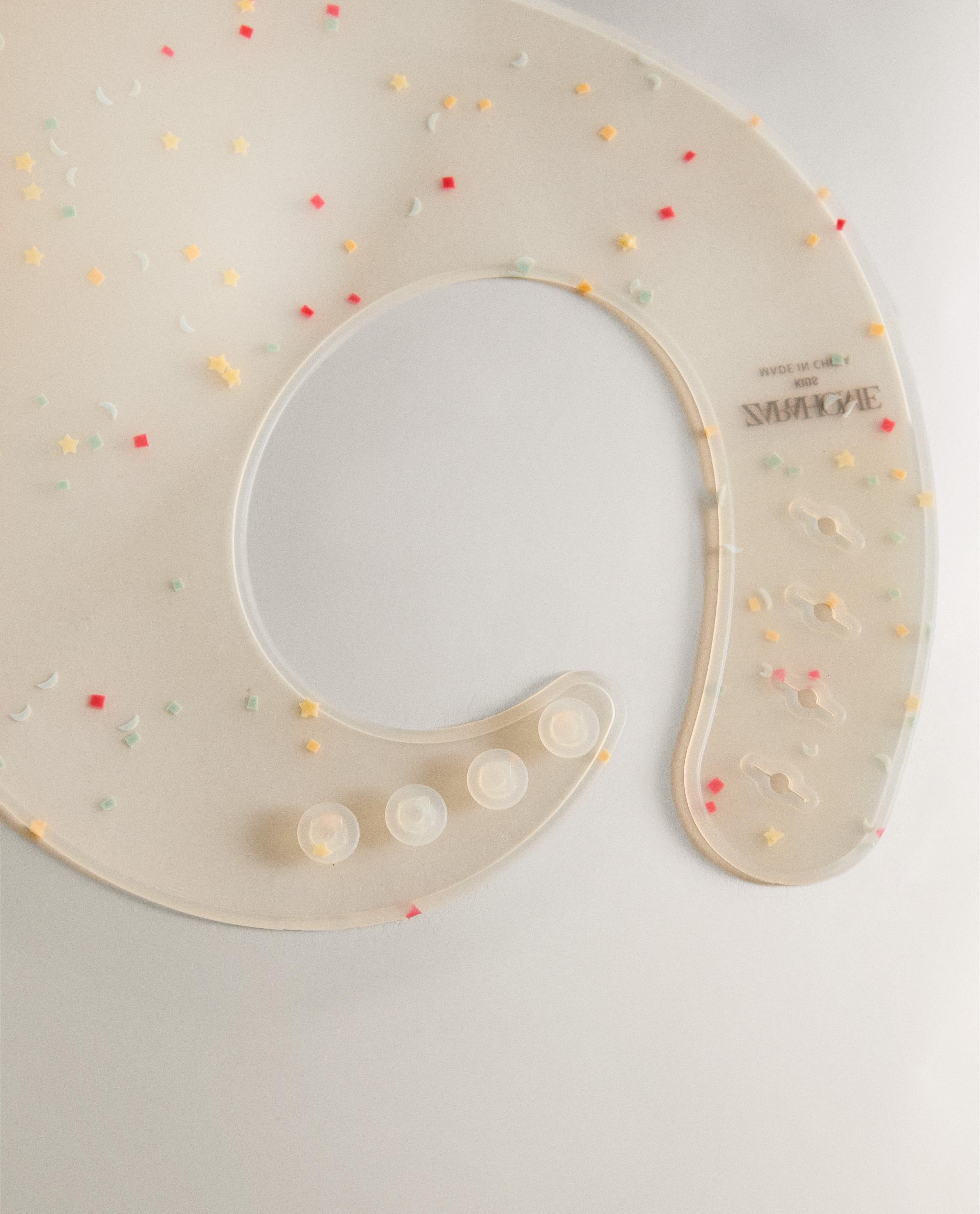 KIDS' SILICONE CONFETTI BIB product thumbnail 2