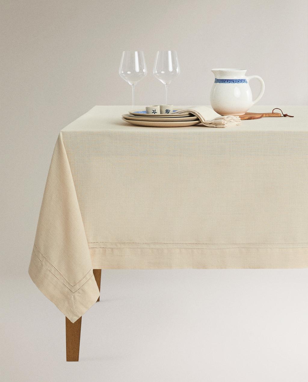 HEMSTITCHED COTTON TABLECLOTH