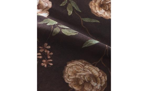CAPA DE EDREDOM COM ESTAMPA DE FLOR