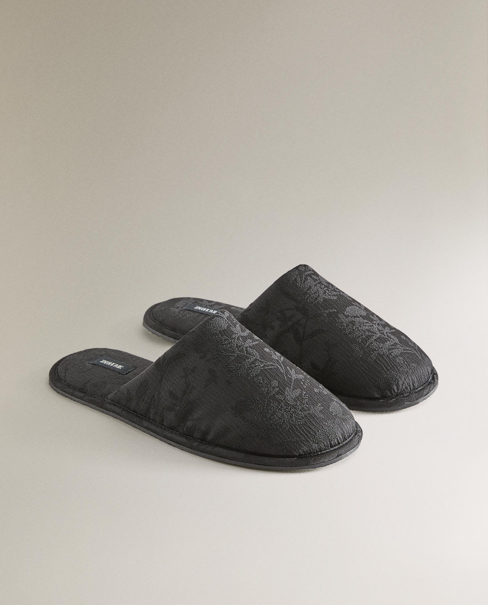 JACQUARD MULE SLIPPERS product thumbnail 20