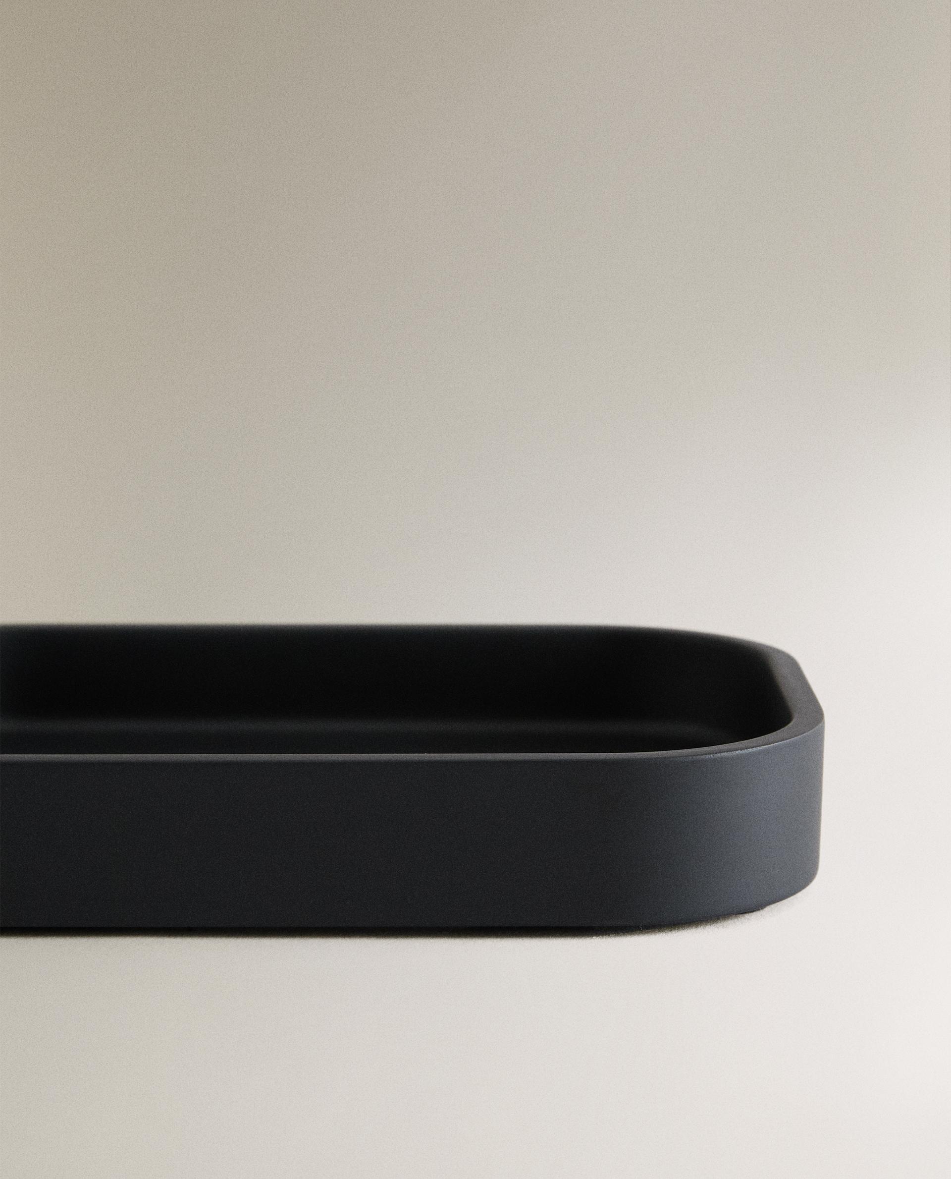 BLACK RESIN BATHROOM SOAP DISH