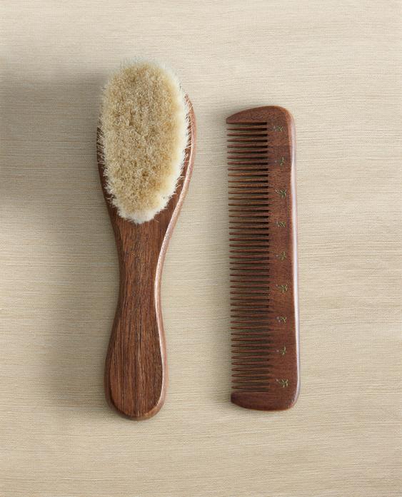 BABY FLORAL BRUSH AND COMB SET