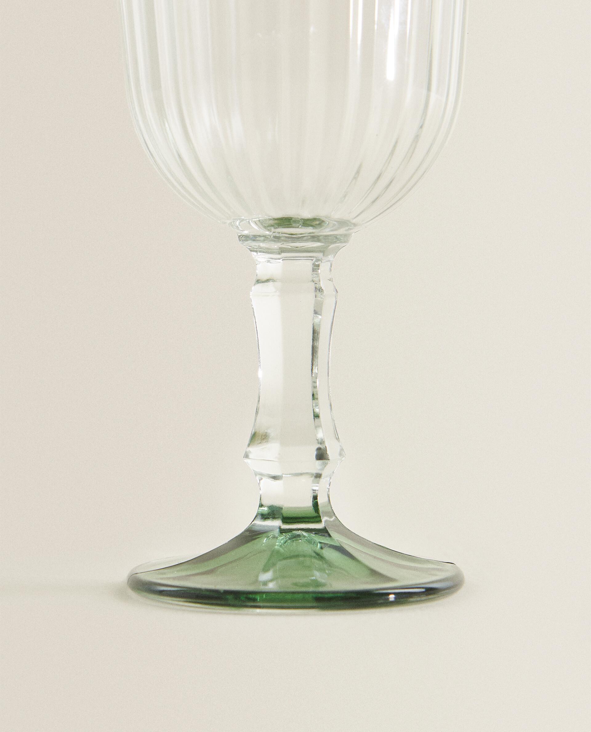 TUMBLER SET WITH RAISED DESIGN AND COLOURED BASE product thumbnail 18