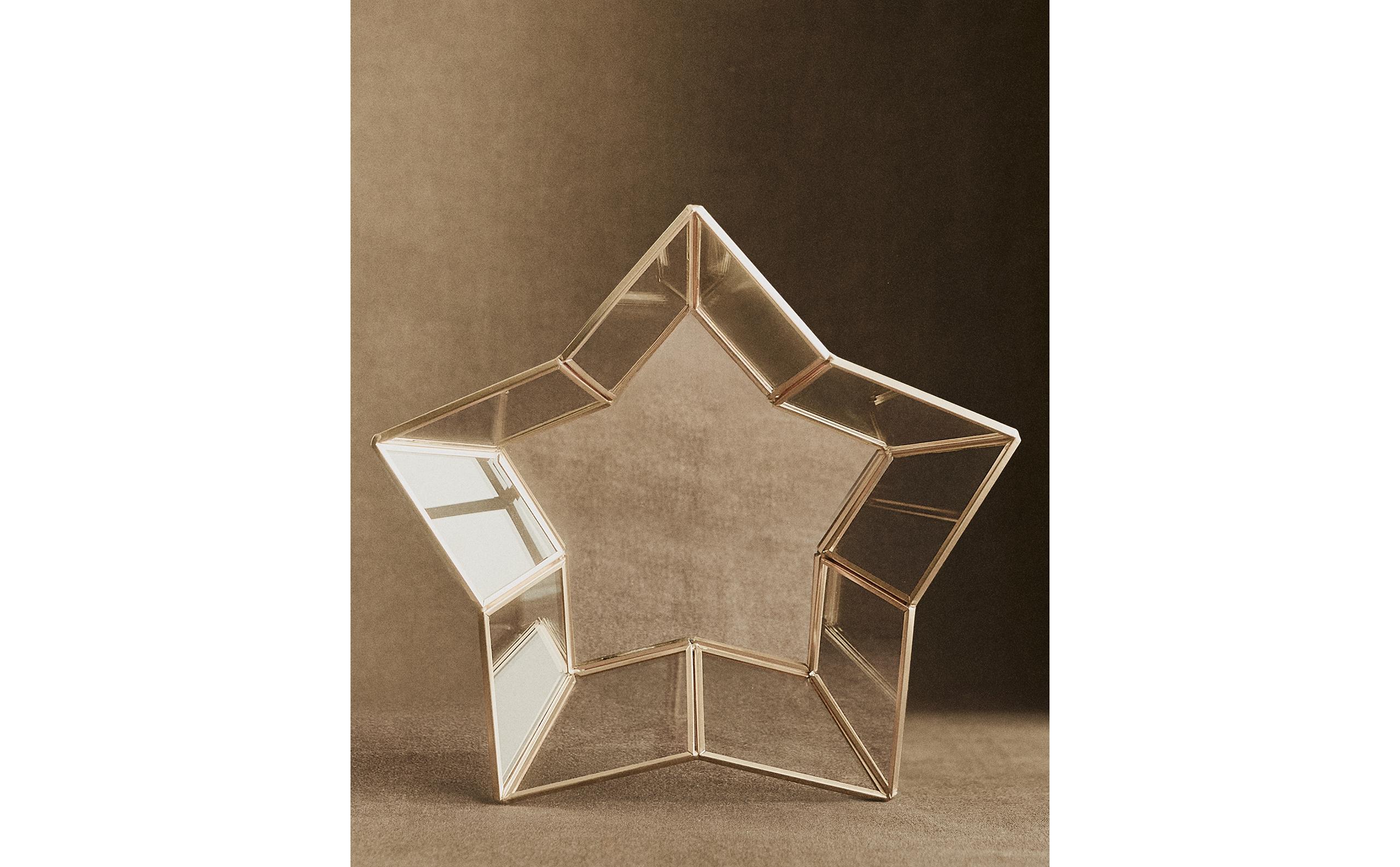 クリスマス スター ミラーフィニッシュトレイ | Zara Home 日本/Japan