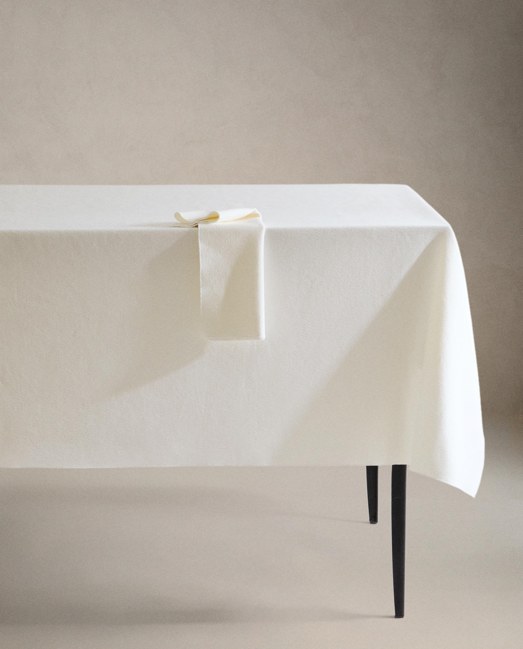 HEAVY COTTON TABLECLOTH product thumbnail 4