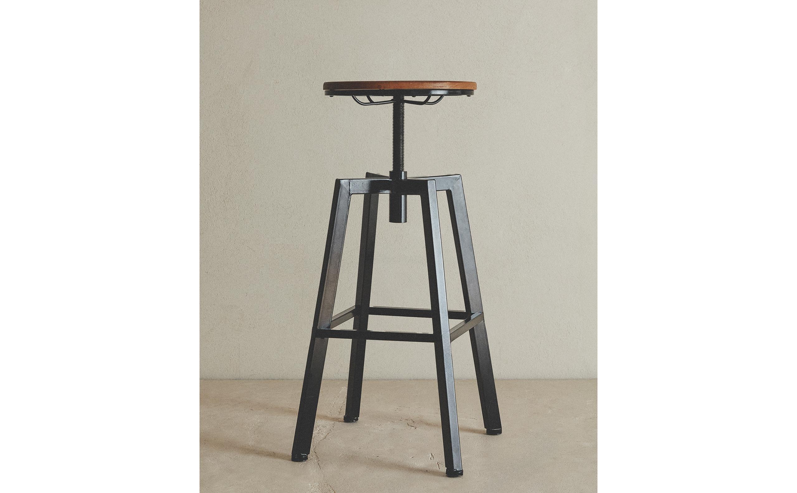 回転式ウッド＆メタル バー スツール | Zara Home 日本/Japan