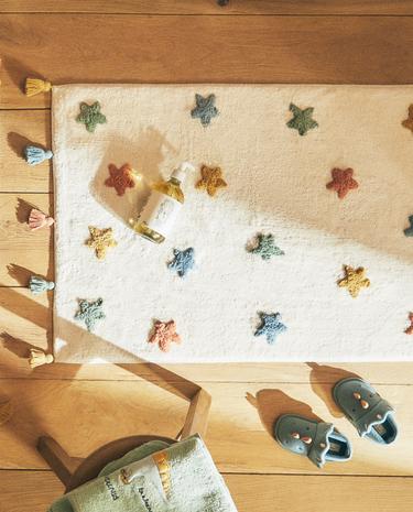 TOALHA DE PISO INFANTIL COM ESTRELAS